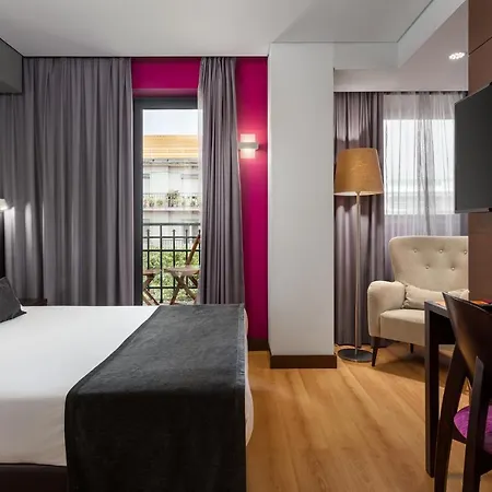Luena Lisbon