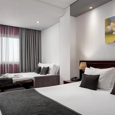 Hotel Luena 3*